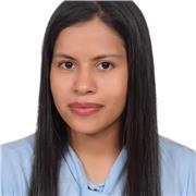 profesor de matemáticas imparte clases a niños de todas las edades